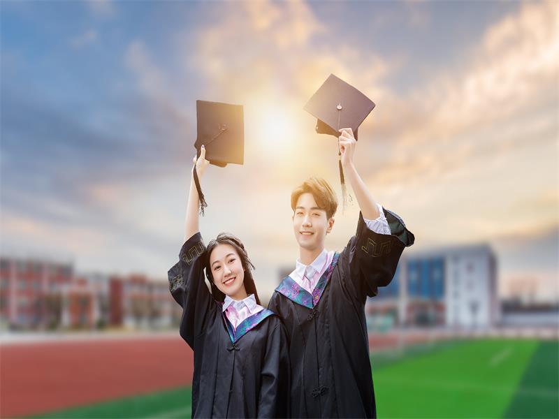 摄图网_401754837_毕业季（企业商用）.jpg